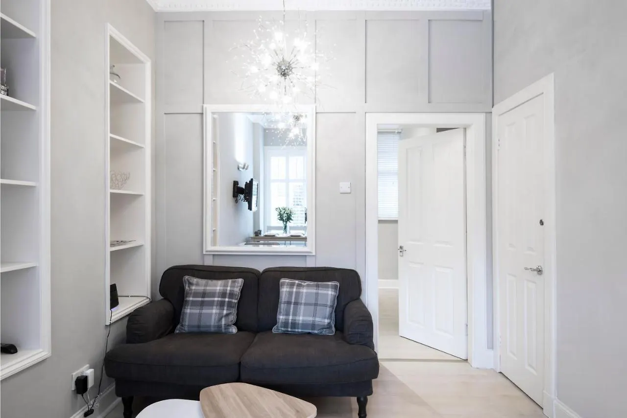 Ice Cream Suite Edimburgo 0*,